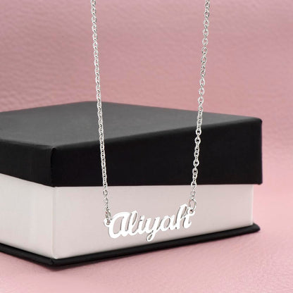 CUSTOM NAME NECKLACE WITH MESSAGE CARD